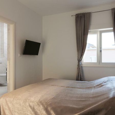טרוגיר Luxury Villa Aria, Apartment מראה חיצוני תמונה