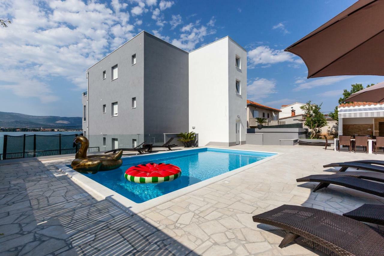 טרוגיר Luxury Villa Aria, Apartment מראה חיצוני תמונה